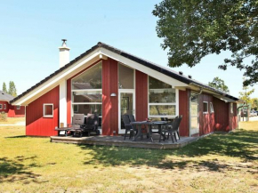 Three-Bedroom Holiday home in Großenbrode 1
